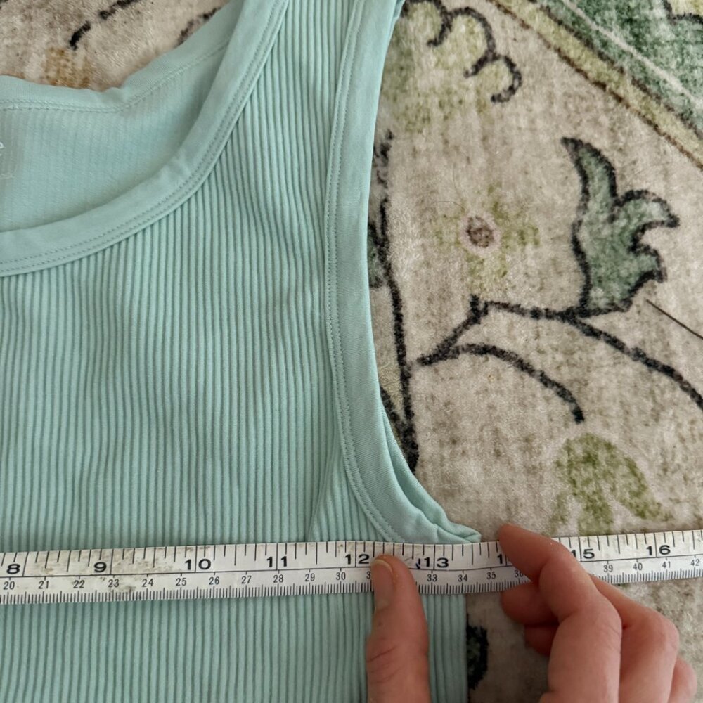 NWT Elodie Ribbed Basic Tank Top Mint Green Sz M/L - Picture 6 of 7
